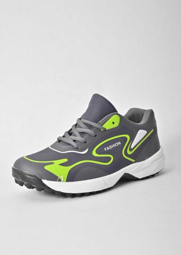 Fashion Sports Cricket Gripper Shoes